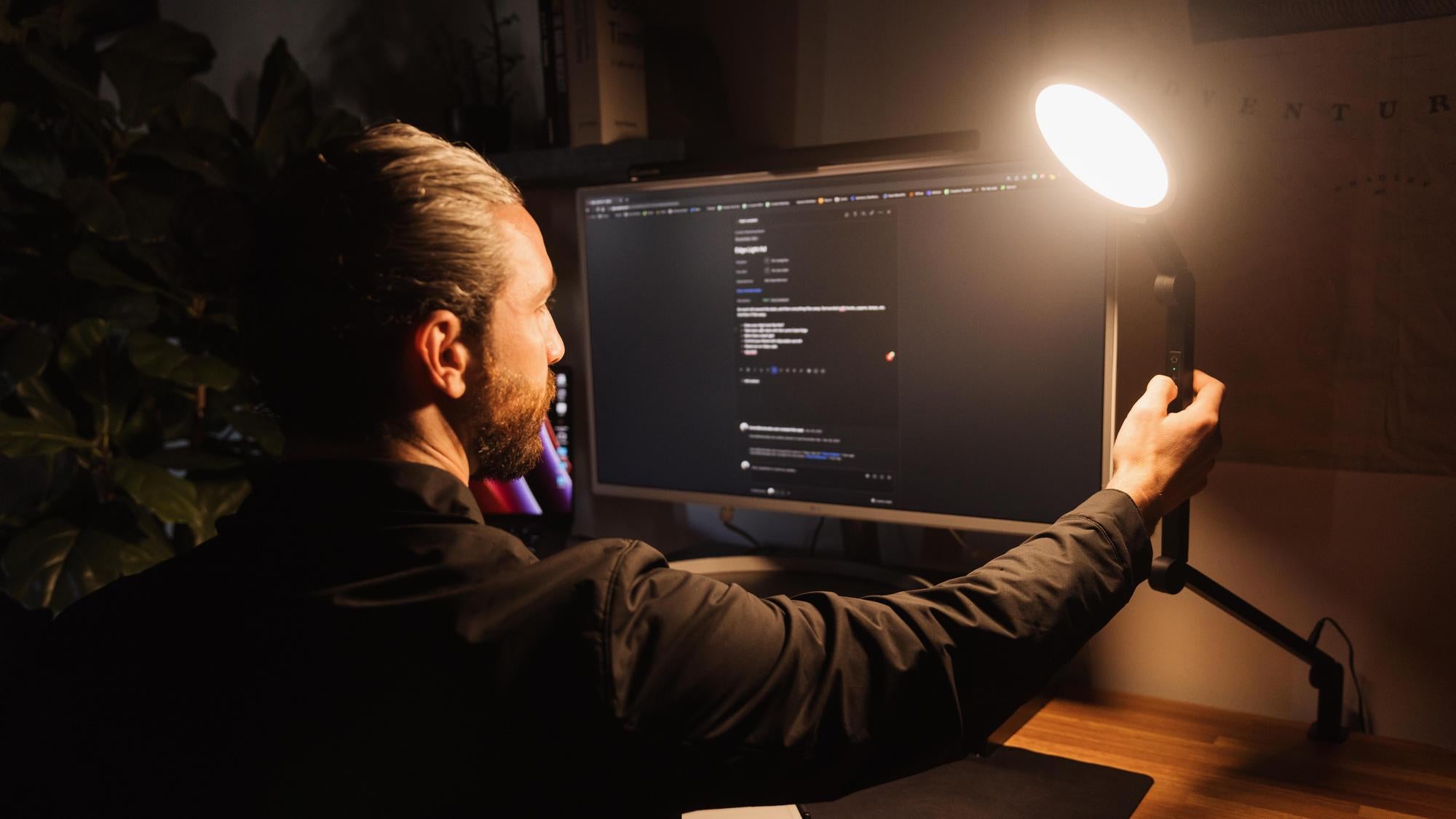 How to Use the Lume Cube Edge Light | Setup Guide & Lighting Tips