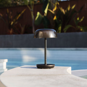Lume Cube Solar LED Outdoor Table Lamp 4-Pack